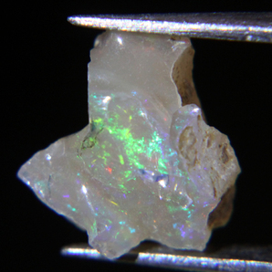 【激安】天然ファイアーオパール母岩付き原石 大粒 2.70ct エチオピア【501】の画像3