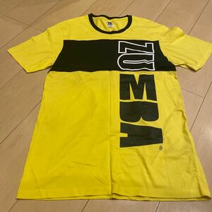 ZUMBA ズンバ　Tシャツ　USED 