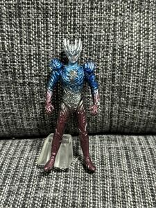 HG ウルトラマン　エイチジーヒーローズ2 ウルトラマンサーガ (増塗装&発光シーンver.) レアアソート　ウルトラマンゼロ