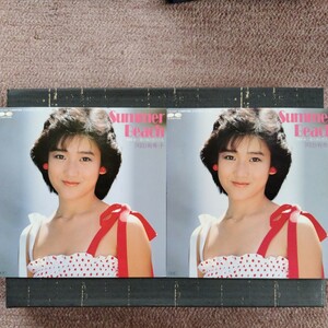 中古EPレコード　Summer　Beach 岡田有希子　2枚