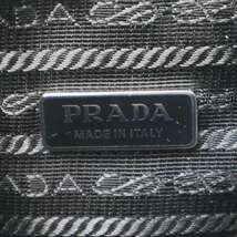 PRADA プラダ Triangle Bag トライアングル エンボスショルダーバッグ グリーン 1BH190 ITKK9GQOOGI0_画像6