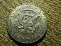 アメリカ５０セント銀貨１９６９年D　美品コレクター放出品　約直径30.65ｍｍ厚み2.0ｍｍ重さ11.52ｇ_画像3