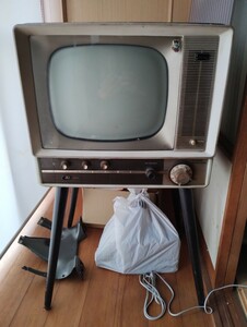 * Hitachi FY-370 Showa Retro that time thing with legs Brown tube tv used operation not yet verification receipt only (pick up) *