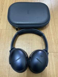 BOSE ワイヤレスヘッドホン　QC35？