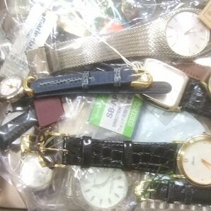 閉店在庫品修理で取りに来ない腕時計セイコー等ジャンク品 Z348の画像2