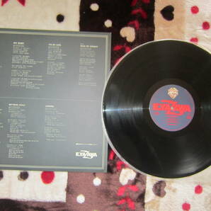 【中古LPレコード/ロック/ポップス】矢沢 永吉/『1982 P.M.9 LIVE』1983年  15曲収録  2枚組  美品   送料無料!!の画像5