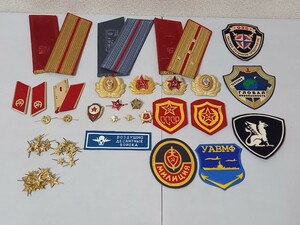 勲章 ソ連軍 CCCP ロシア軍 WWⅡ メダル ワッペン 肩章 階級章 帽章 など まとめて 大量