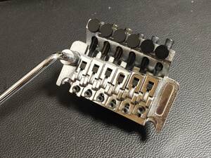 【 Floyd Rose コピー品 クローム / 中古 】