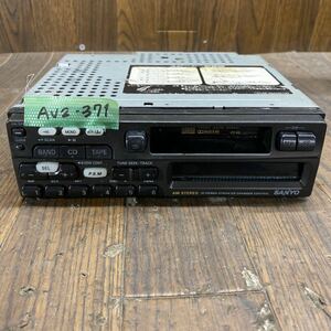 AV2-371 激安 カーステレオ テープデッキ SANYO FT-X2 カセット FM/AM 通電未確認 ジャンク
