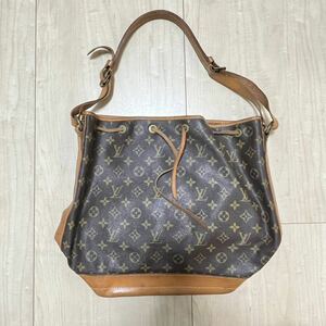 597 LOUIS VUITTON ルイヴィトン MALLETIER刻印／ モノグラム ノエ ショルダーバッグ 巾着型 ブラウン 