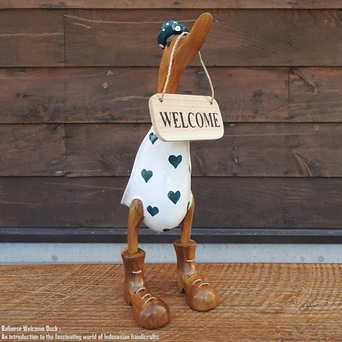 Tablero de bienvenida Pato Corazón Verde Tamaño M Muñeca de bienvenida Pato Hecho a mano Animal Interior Animal Figura Objeto de madera, trabajos hechos a mano, interior, bienes varios, ornamento, objeto