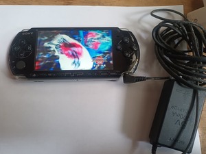 ソニー SONY PSP3000ブラック本体＋ UMD コナミ ウイニングイレブン2010　一応動作品　ジャンク■大阪