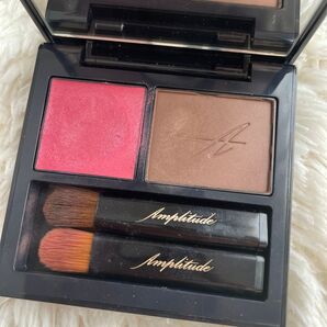 アンプリチュード アイシャドウ