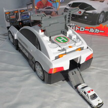 トミカ ビッグに変形 デカパトロールカー ミニパトカー付き 警察車両 模型 ミニカー TOMY 玩具/100サイズ_画像2
