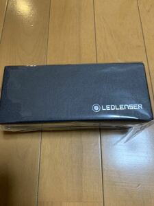 レッドレンザー　LEDLENSER P5E LED ハンディライト