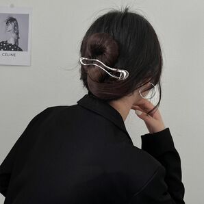 ヘアアクセサリー 髪飾り 髪留め バレッタ ヘアクリップ　ヘアピン　　　 オシャレ 韓国髪飾り 髪留め ヘアピン ヘアクリップ