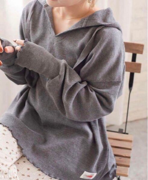 ★セール★ jumelle ジュメロ ワッフルフーデッドプルオーバー チャコールグレー