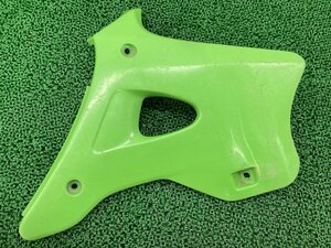 KX125 シュラウド 右 緑 49089-1134 カワサキ 純正 中古 バイク 部品 KX125K ペイント素材やペイント素材に 品薄 希少品 車検 Genuine