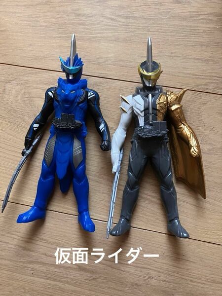 仮面ライダー ソフビ　セイバー