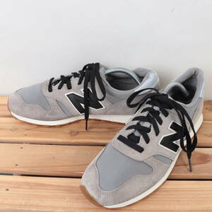 z294【373】ニューバランス US10 28.0cm/グレー 黒 newbalance メンズ スニーカー 中古