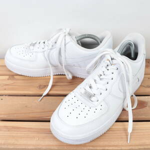 z418 ナイキ エアフォース1 US7.5 25.5cm/白 ホワイト NIKE AIRFORCE1 メンズ スニーカー 中古