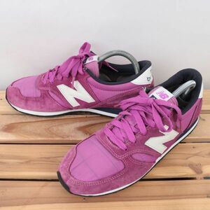 z31【420】ニューバランス US8 26.0cm/紫 パープル 白 ホワイト newbalance メンズ スニーカー 中古