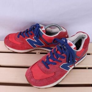 z221【574】ニューバランス US7.5 25.5cm/赤 レッド 紺 ネイビー 白 ホワイト newbalance メンズ スニーカー 中古