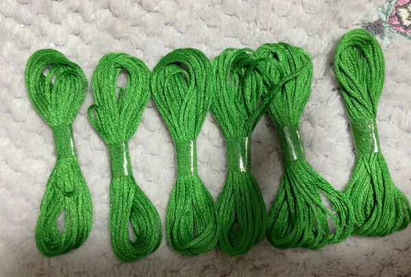 刺繍糸　グリーン　6束