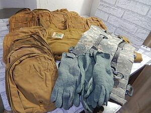 1円スタート！◆120サイズ訳あり詰め合わせ◆米軍◆・ACUハイドレーションカバー・フリースパンツ・グローブ・IFAKポーチ・MNVDポーチ