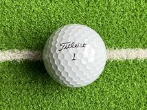 未使用品 タイトリスト Titleist AVX ホワイト 2ダース_画像2