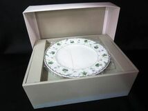 未使用 NARUMI ナルミ PROFUSION BONE CHINA 大皿1枚 カップ&ソーサー 5客_画像1