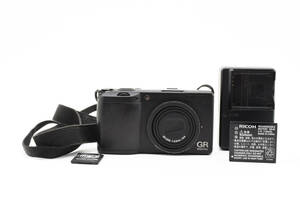 ★☆【動作品！】 #2072368 RICOH リコー GR DIGITAL 2 コンパクト デジタルカメラ☆★