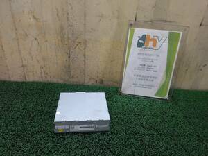 アウディ　ラジオレシーバーモジュール　A4アバント　DBA-8KCDN　8KCDN　8K5　2011　#hyj　NSP158569