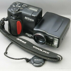 Nikonニコン　COOLPIX950　★NO.7884