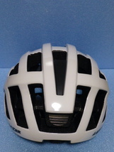 【中古品(美品)】LAZER Compact AF レイザー コンパクト アジアンフィットフリーサイズ ヘルメット 54-61cm ロードバイク クロスバイク_画像5