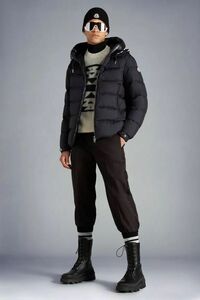 超美品 2024年 今期最新モデル 27万円 モンクレール MONCLER CARDER 本物 ブラック サイズ2 L 国内正規品