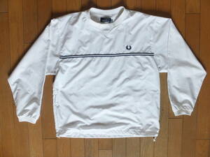 【FRED PERRY】フレッドペリー　ウィンドブレーカー　プルオーバー　ホワイト　S