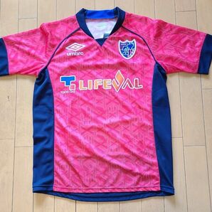 送料込★新品未使用タグ付★UMBRO★FC東京練習試合用ユニフォーム(シャツ)★