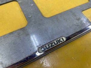 SUZUKI 純正ナンバーホルダー 2個セット