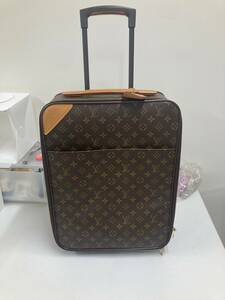 2-20240201-709 Louis Vuitton　モノグラム　ぺガス45　M23293