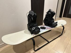 ☆送料無料 BURTON バートン フェザー 135cm ブーツ 22.5cm バイン 3点バートンセット レディース キッズ 子供 スノーボード 初心者 練習用