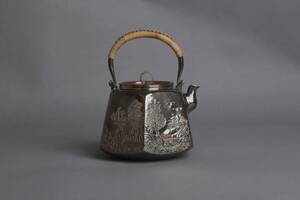 時代 純銀製 蔵六居造 六面取湯沸 山水図彫 象嵌 工芸品 古美術品 銀瓶 煎茶道具
