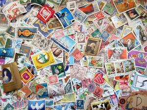 【Ｄ】外国切手 500枚セット 使用済み切手 紙モノ コラージュ 海外 レトロ まとめて オフペーパー 紙なし 大量セット アンティーク