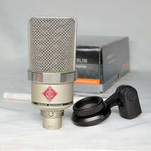 【A】Neumann TLM102 Nickel 出音良好 ノイマン 定番 コンデンサーマイク マイクホルダー塗装ハゲあり。_画像1