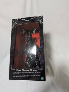 【新品】 CCP ウルトラセブン　特撮シリーズ EX 宇宙怪獣エレキング ブラックバージョン 1/6 PVC塗装済み完成品　30cm