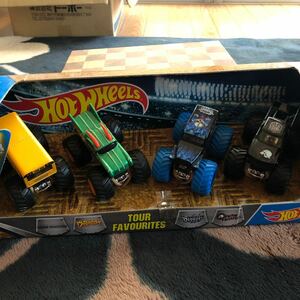 HotWheels TOUR FAVOURITES 2 MONSTER JAM