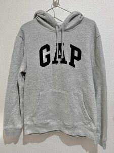 GAP GAPチェックロゴプルオーバーパーカー メンズS Gグレー スウェット