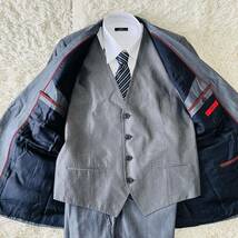 ヒューゴボス『抜群の存在感』HUGO BOSS セットアップ 3ピース ビジネススーツ ダークグレー ジャケット パンツ ベスト 48 L位 メンズ_画像4