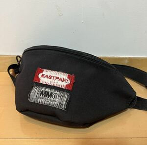 MM6 MAISON MARGIELA x Eastpak メゾンマルジェラ コラボ リバーシブル バムバッグ ウエスト バッグ イーストパック 黒 ブラック