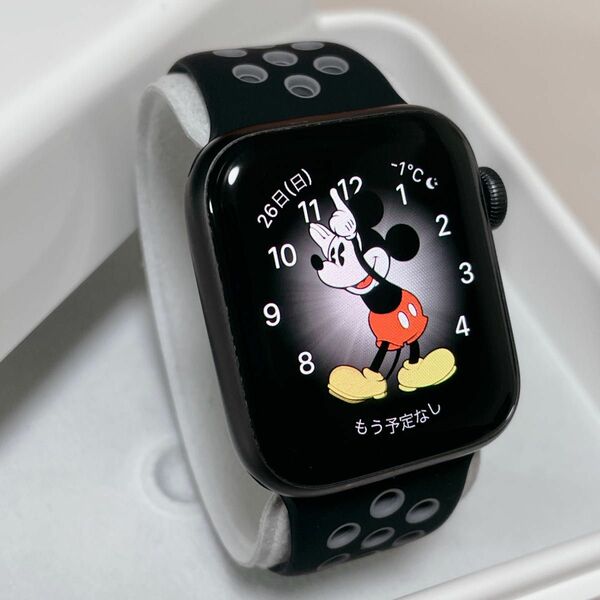 apple watch 本体 se アップルウォッチ 黒 40mm
